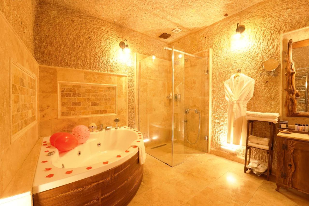 Pegas Cave Hotel *