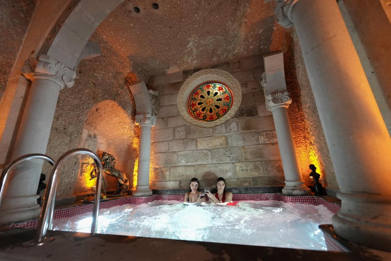 Pegas Cave Hotel *